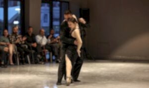 Tango dansı